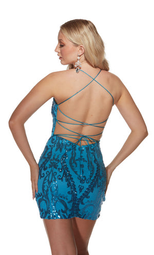 UNK-4903. Short, Square Neckline, Straight image 1