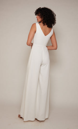 UNK-70052. Short, V-neck, Jumpsuit, Closed Back image 1