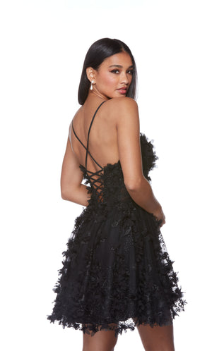 UNK-3171. Short, Plunging Neckline, A-line image 1