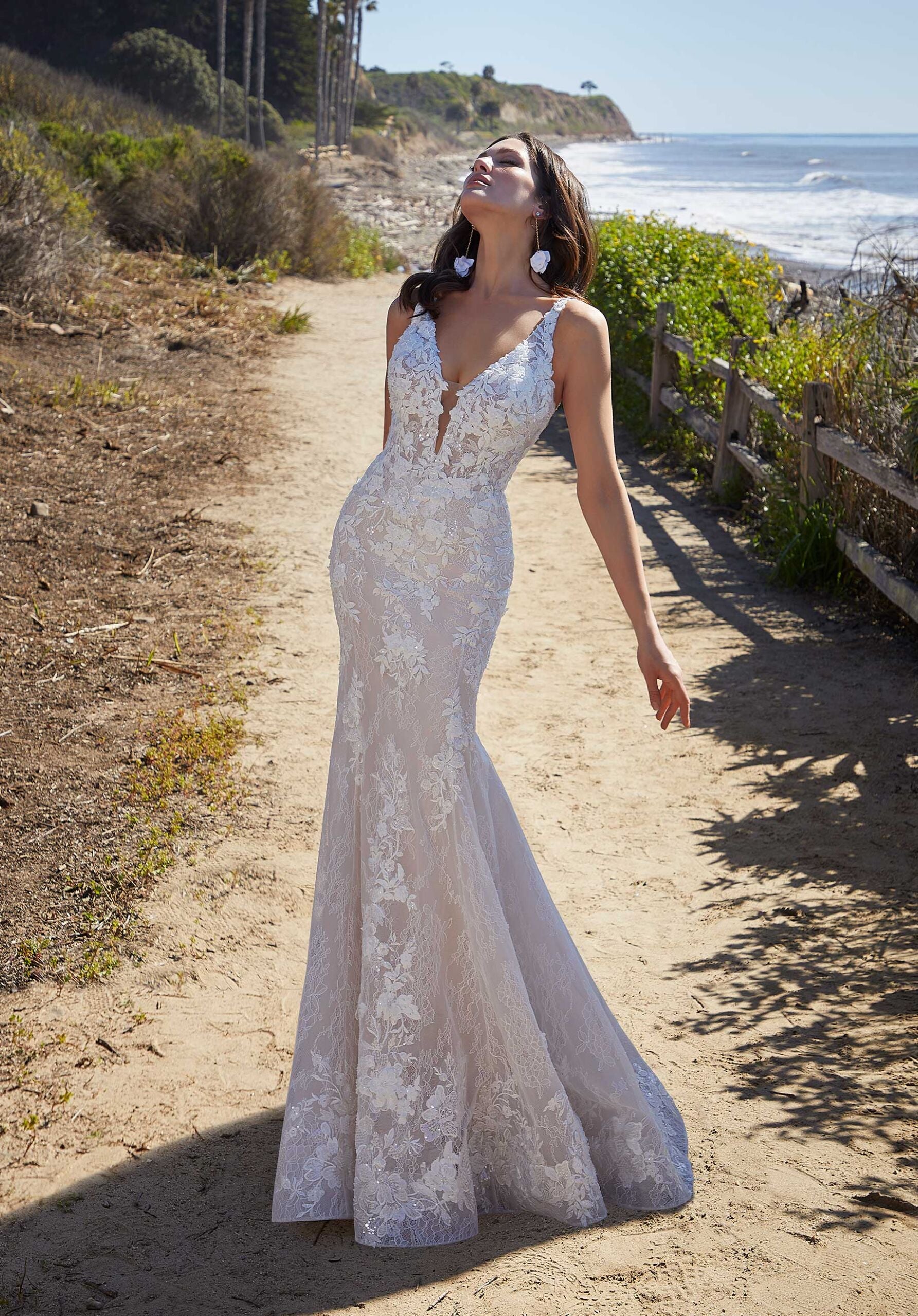 UNK-Laurette image 3