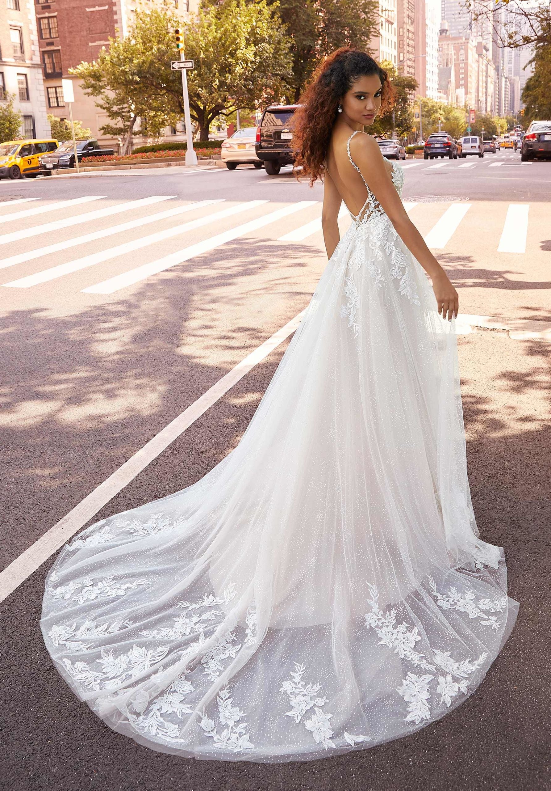 UNK-Jeanelle image 2