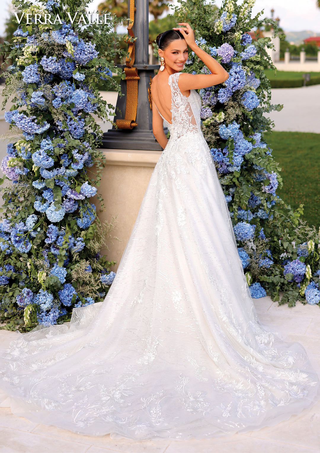 UNK-Style #900346 image 1