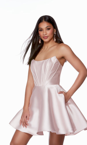 UNK-3134. Short, Strapless, A-line, Closed Back image 2