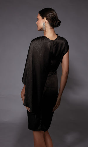 UNK-70061. Short, High Neck, Straight, Closed Back image 3