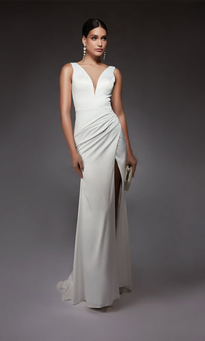 UNK-7092. Long, Plunging Neckline, Straight image 2