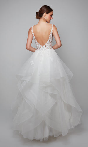 UNK-7082. Long, Plunging Neckline, Ball Gown image 1
