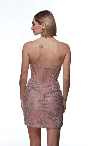 UNK-4864. Short, Strapless, Straight, Closed Back image 4