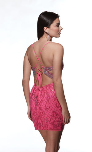 UNK-4842. Short, Plunging Neckline, Straight image 3