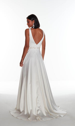 UNK-1422. Long, Plunging Neckline, A-Line image 1