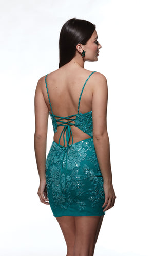 UNK-4868. Short, Plunging Neckline, Straight image 1