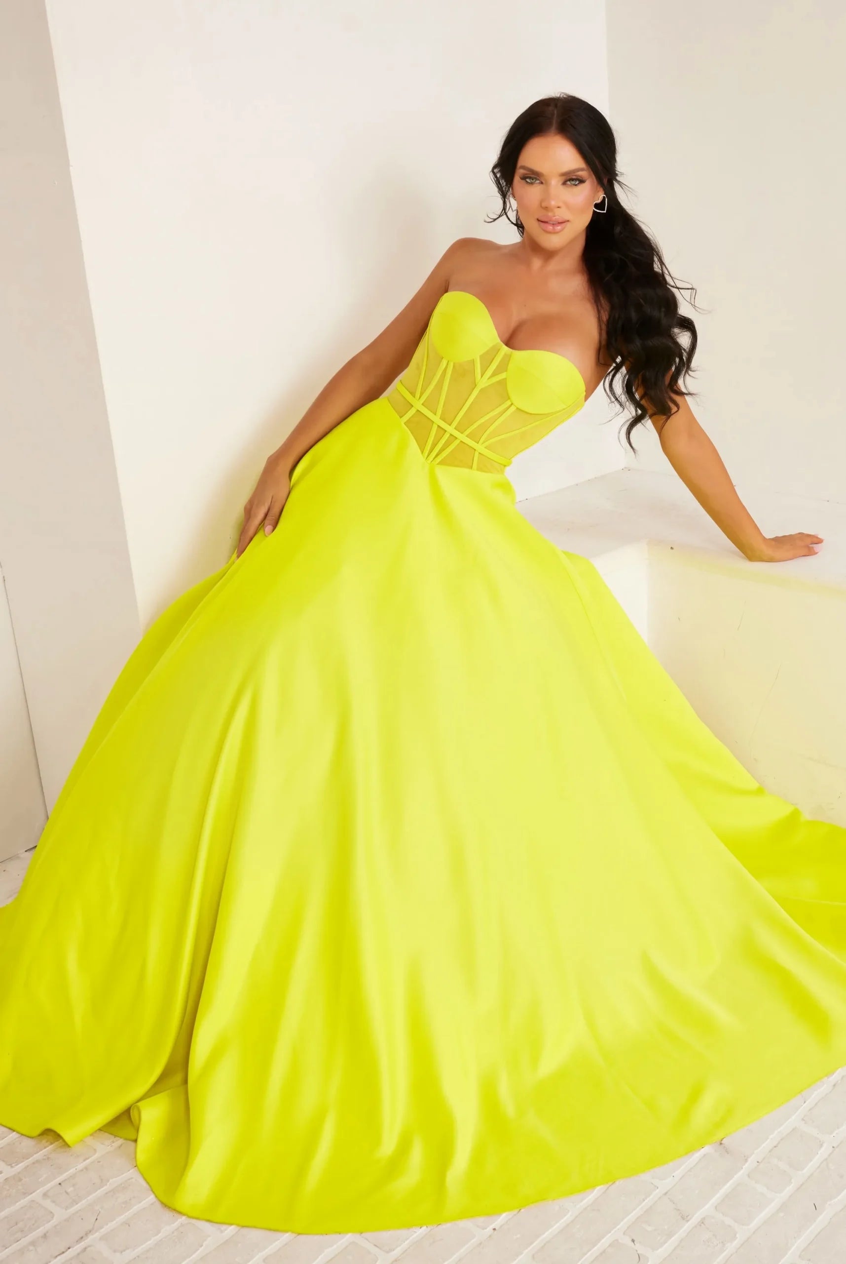 UNK-241P2046 image 1