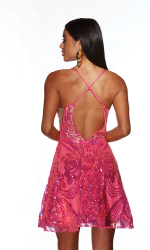 UNK-3775. Short, Plunging Neckline, A-line image 1