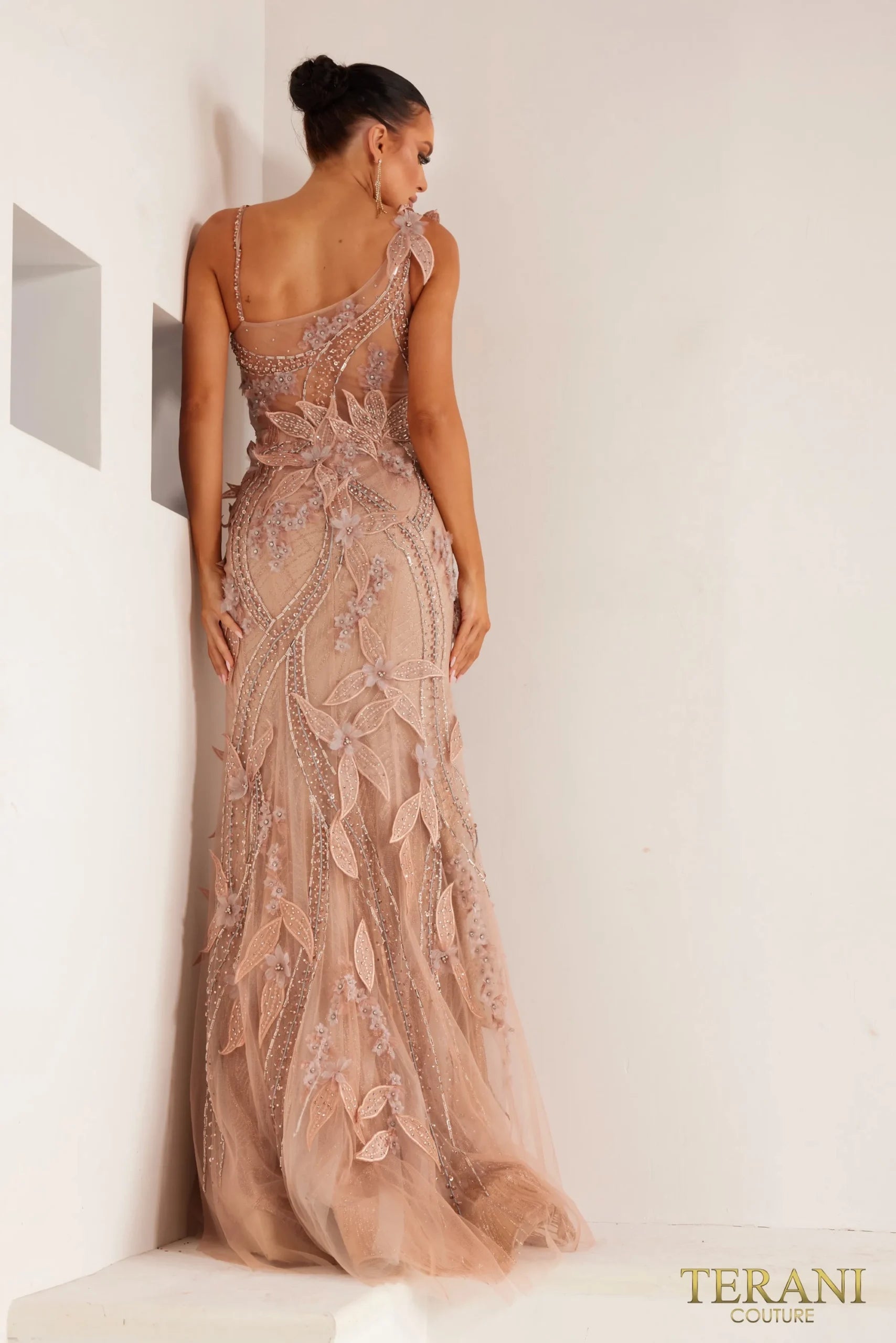 UNK-241GL2697 image 1