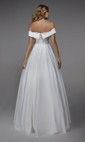 UNK-7023. Long Wedding Dress, Off The Shoulder, A-line image 1