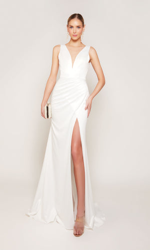 UNK-7092. Long, Plunging Neckline, Straight image 3