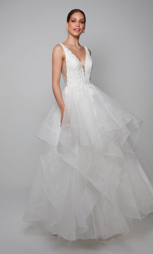 UNK-7082. Long, Plunging Neckline, Ball Gown image 2