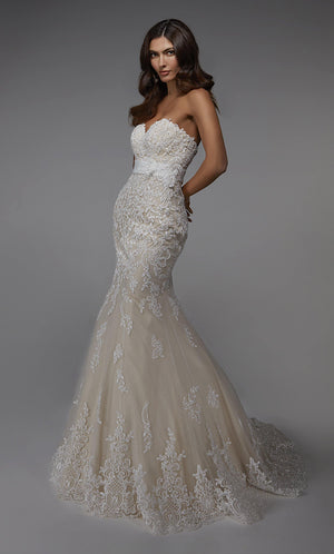 UNK-7032. Long Wedding Dress, Strapless, Mermaid image 2