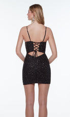 UNK-4554. Short, Square Neckline, Straight image 4