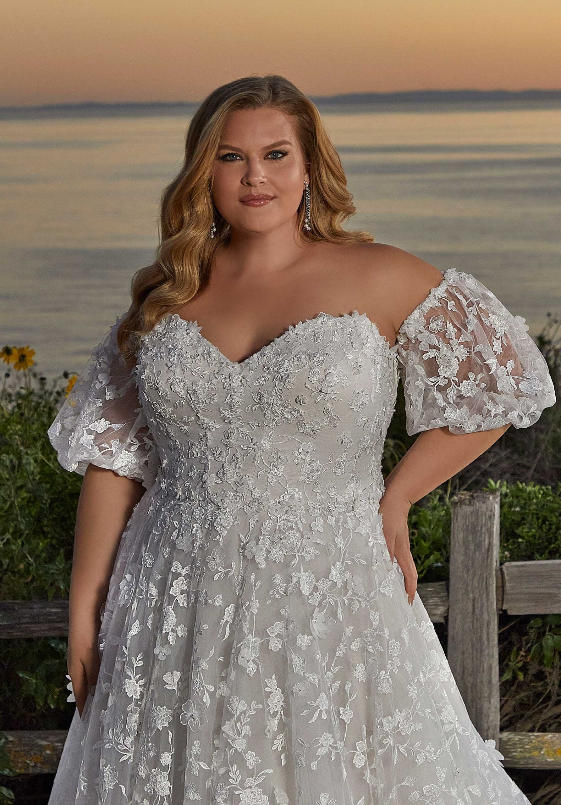 UNK-Laura image 3