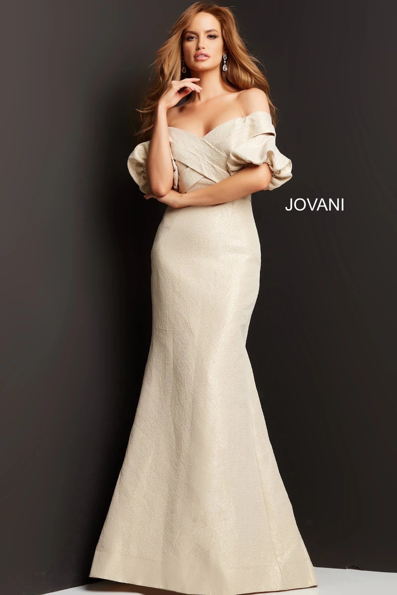 JVN-6831 image 3