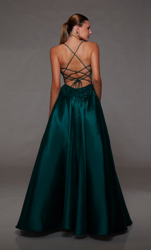 UNK-1817. Long, Plunging Neckline, Ballgown image 1