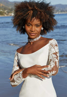 UNK-Lindsey image 3