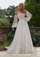 UNK-Paulette image 0
