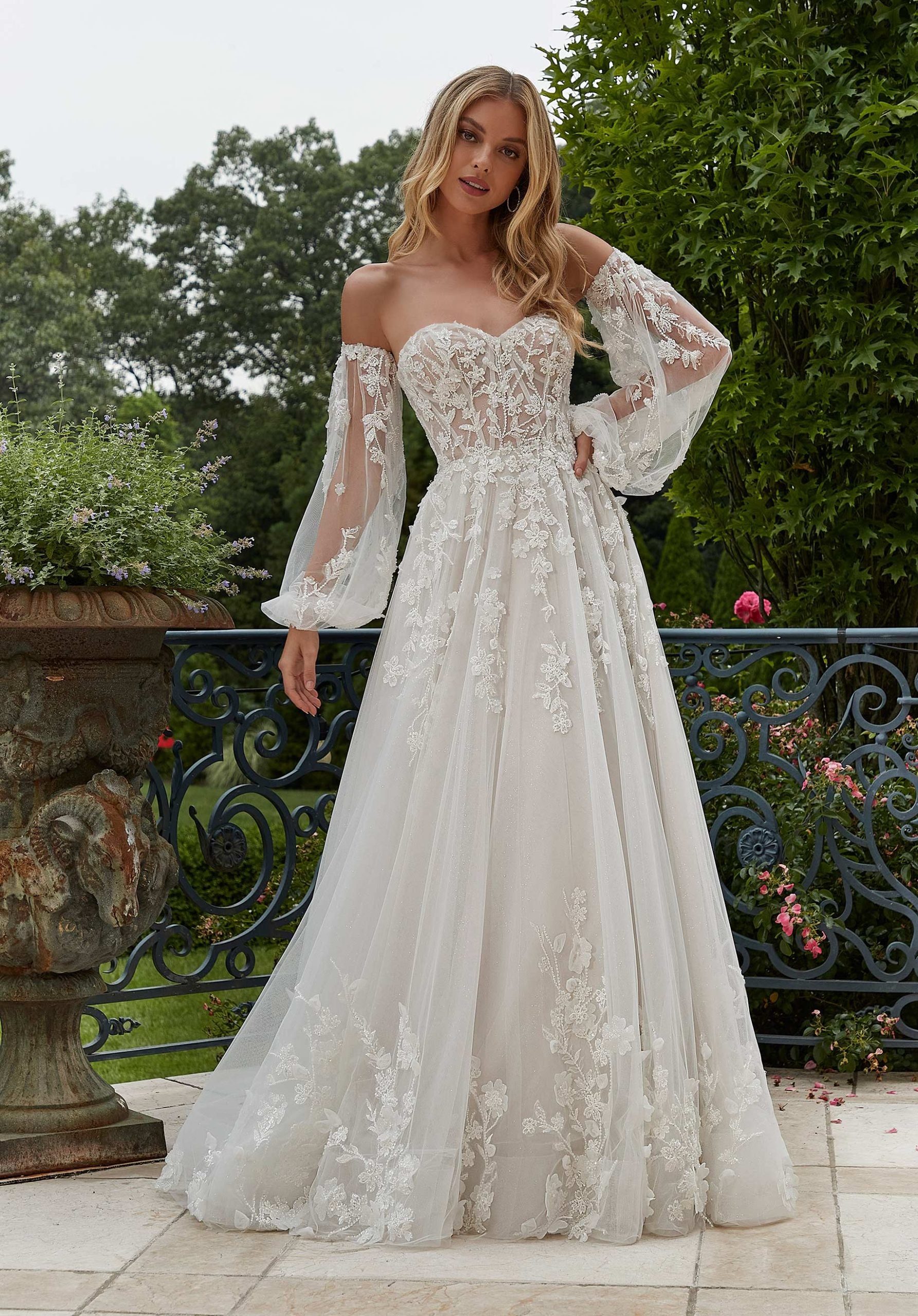 UNK-Paulette image 0