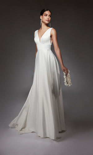 UNK-7096. Long, V-neck, A-line, V Shaped Back image 4