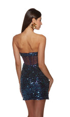 UNK-4908. Short, Strapless, Straight, Closed Back image 1