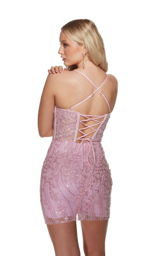 UNK-4813. Short, Plunging Neckline, Straight image 6