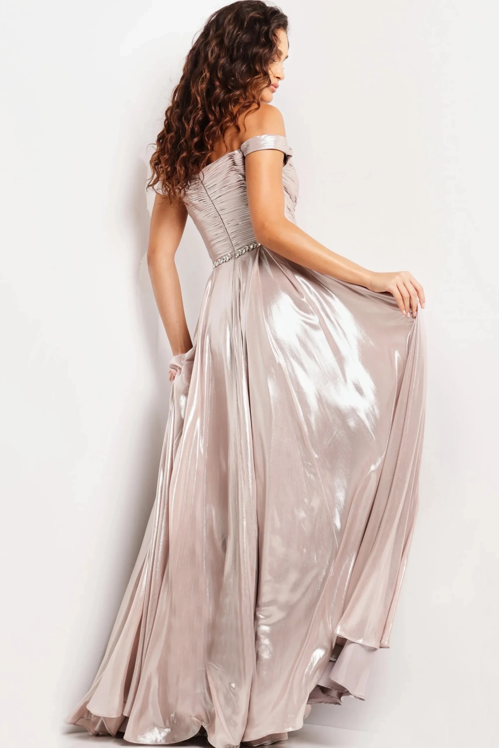 JVN-37381 image 3