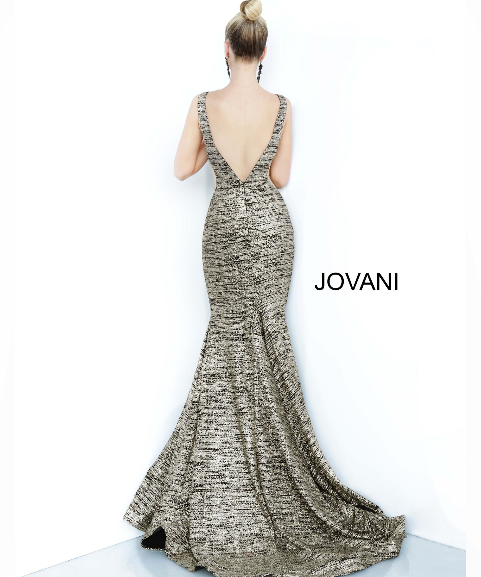 JVN-47075 image 3