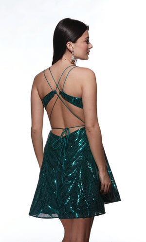 UNK-3783. Short, Plunging Neckline, A-line image 1
