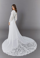 UNK-Elaine image 2