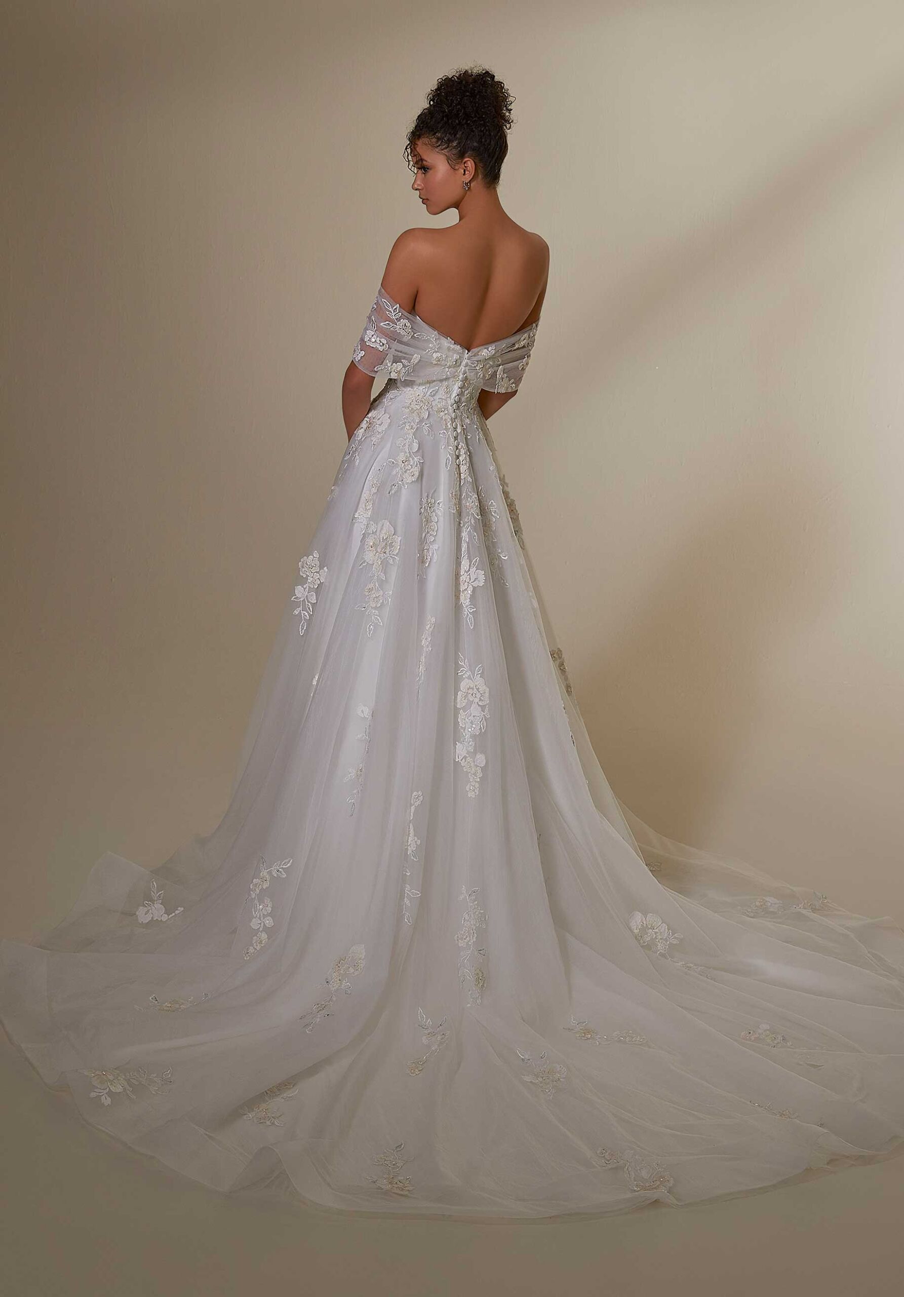UNK-Melanie image 6