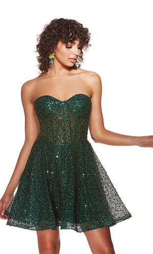 UNK-3776. Short, Sweetheart Neckline, A-line image 2