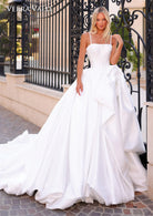 UNK-Style #900384 image 1