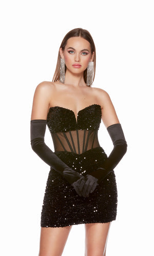 UNK-4792. Short, Sweetheart Neckline, Straight image 0