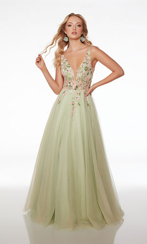 UNK-61559. Long, Plunging Neckline, Ballgown image 3