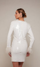 UNK-70027. Short, V-neck, Straight, Closed Back image 2