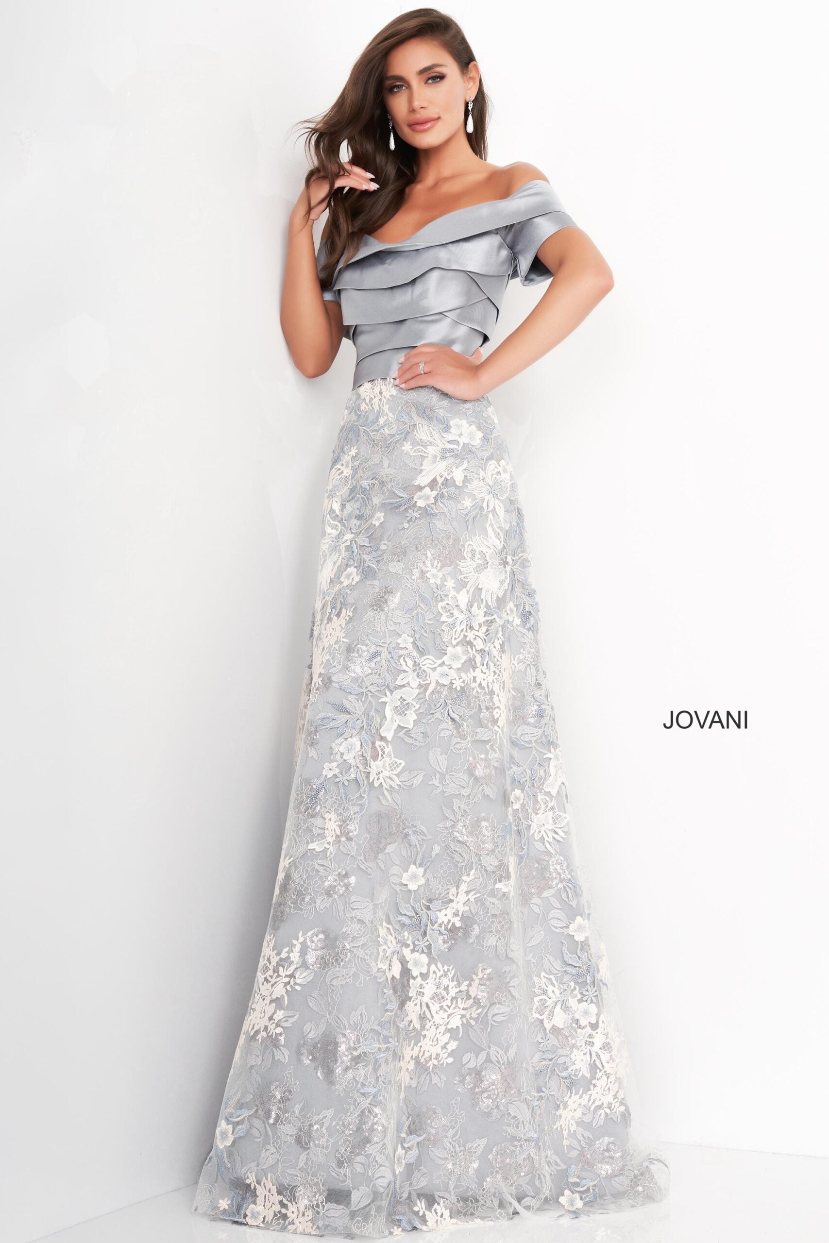 JVN-2921 image 4