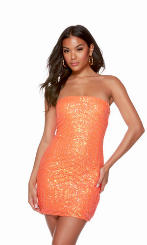 UNK-4631. Short, Strapless, Straight, Lace-up Back image 2