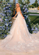 UNK-Style #900340 image 1