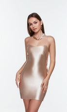 UNK-4526. Short, Scoop Neck, Straight, Open Back image 6