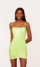 UNK-4701. Short, Square Neckline, Straight image 5
