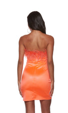 UNK-4723. Short, Strapless, Straight, Closed Back image 4