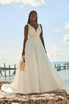 UNK-Ivette image 0