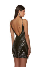 UNK-4884. Short, Plunging Neckline, Straight image 2