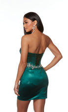 UNK-4709. Short, Sweetheart Neckline, Straight image 2